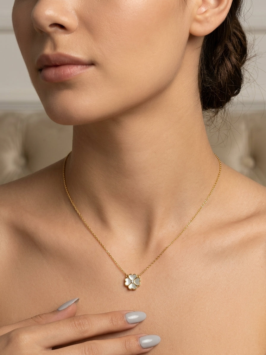 Four Petals Necklace