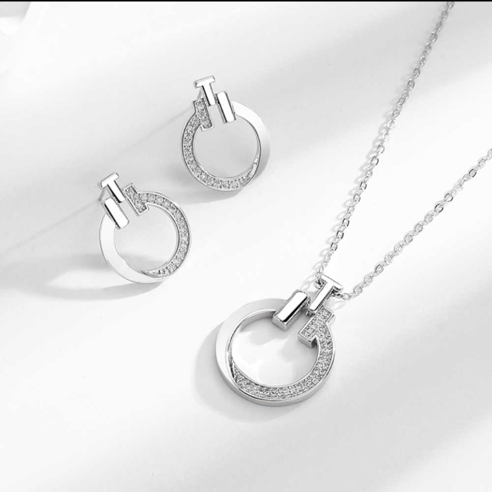 Halo Charm